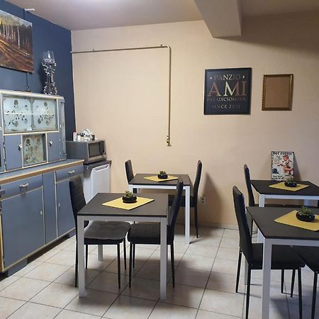 A mi Paradicsomunk Vemend Exterior foto